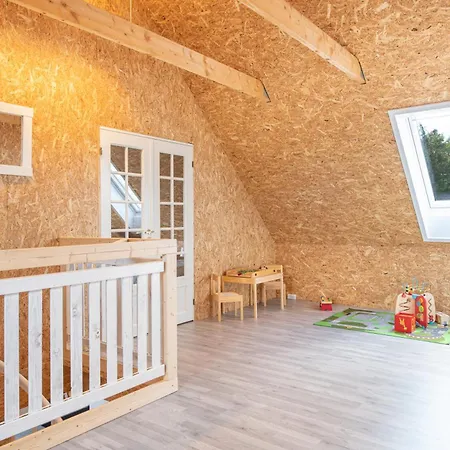 Fuglhus - Hyggelig Ferie På Landet Feriehus