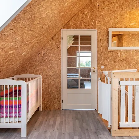 Fuglhus - Hyggelig Ferie Pa Landet Vakantiehuis *