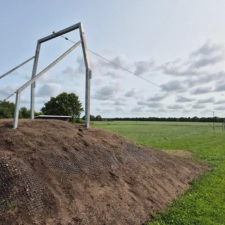 Fuglhus - Hyggelig Ferie På Landet *